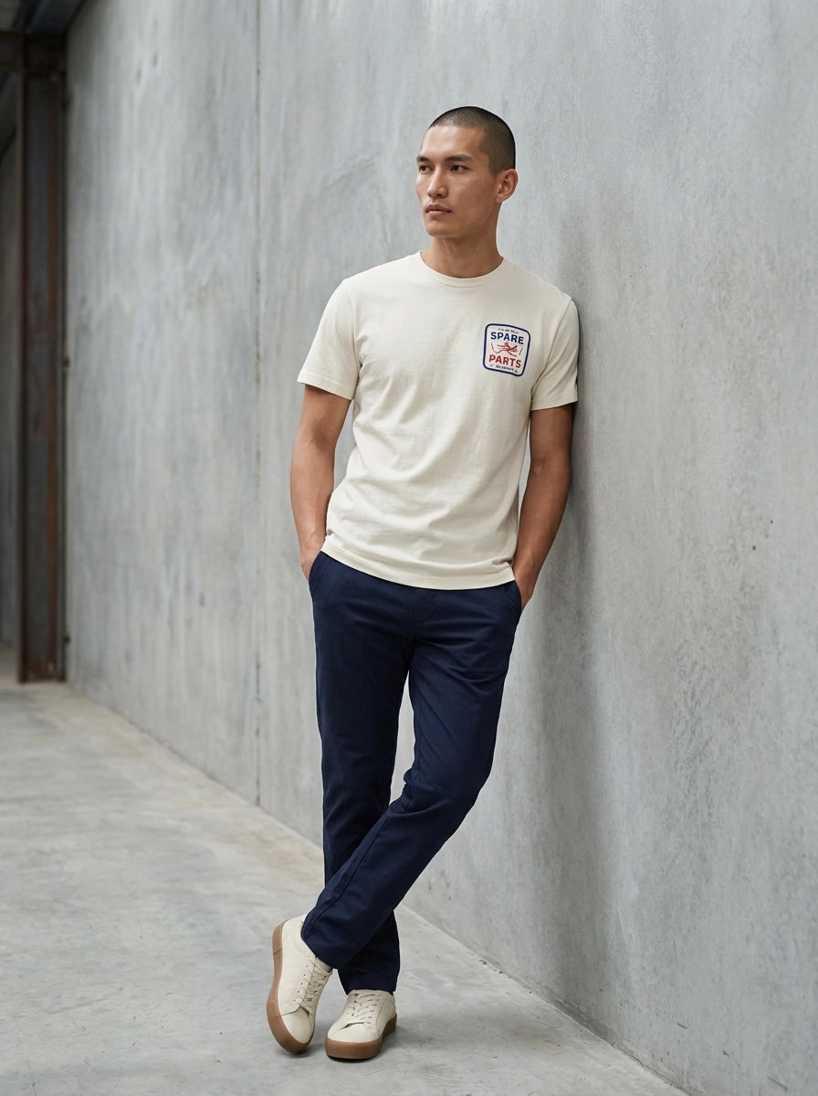 Deus Mudflap Tee porté face, Vintage White