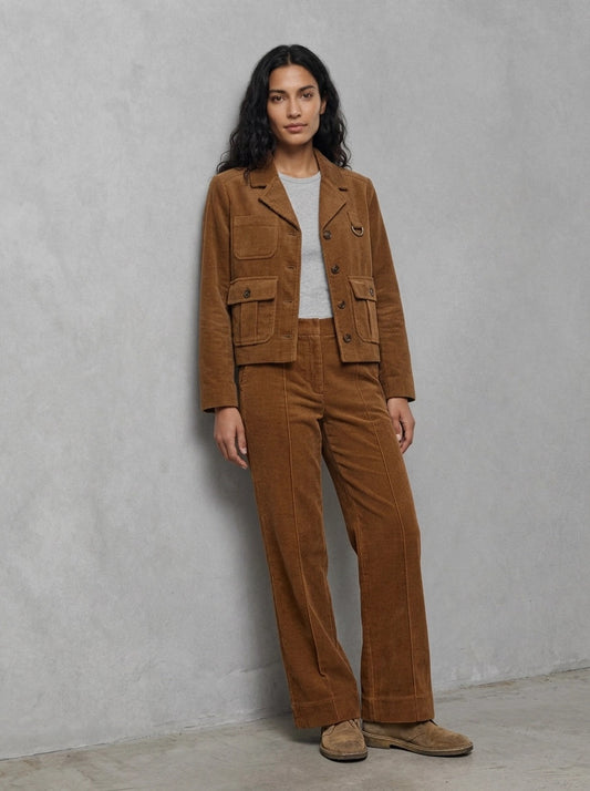 Barbour Woman Emmy Trousers porté face, Tan