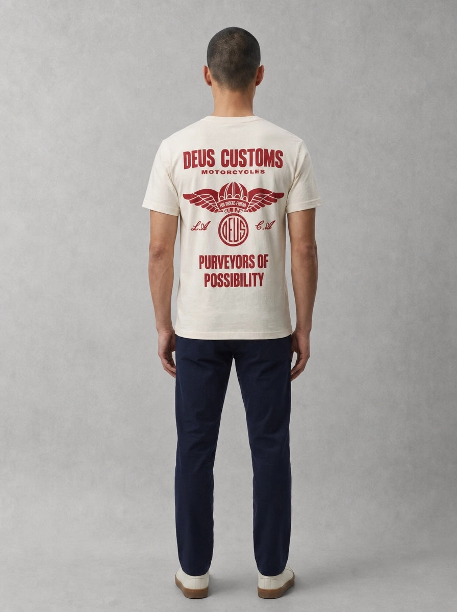 Deus Cutaway Tee porté dos, Vintage White