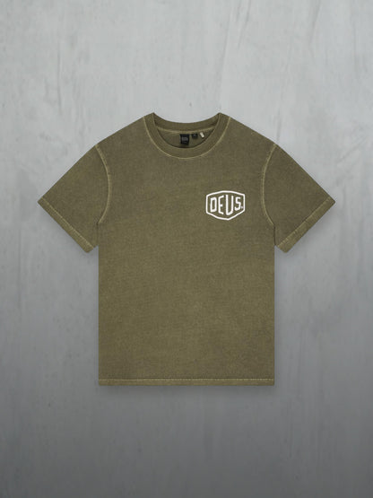 Deus Shield Gd Tee Olive Green, à plat