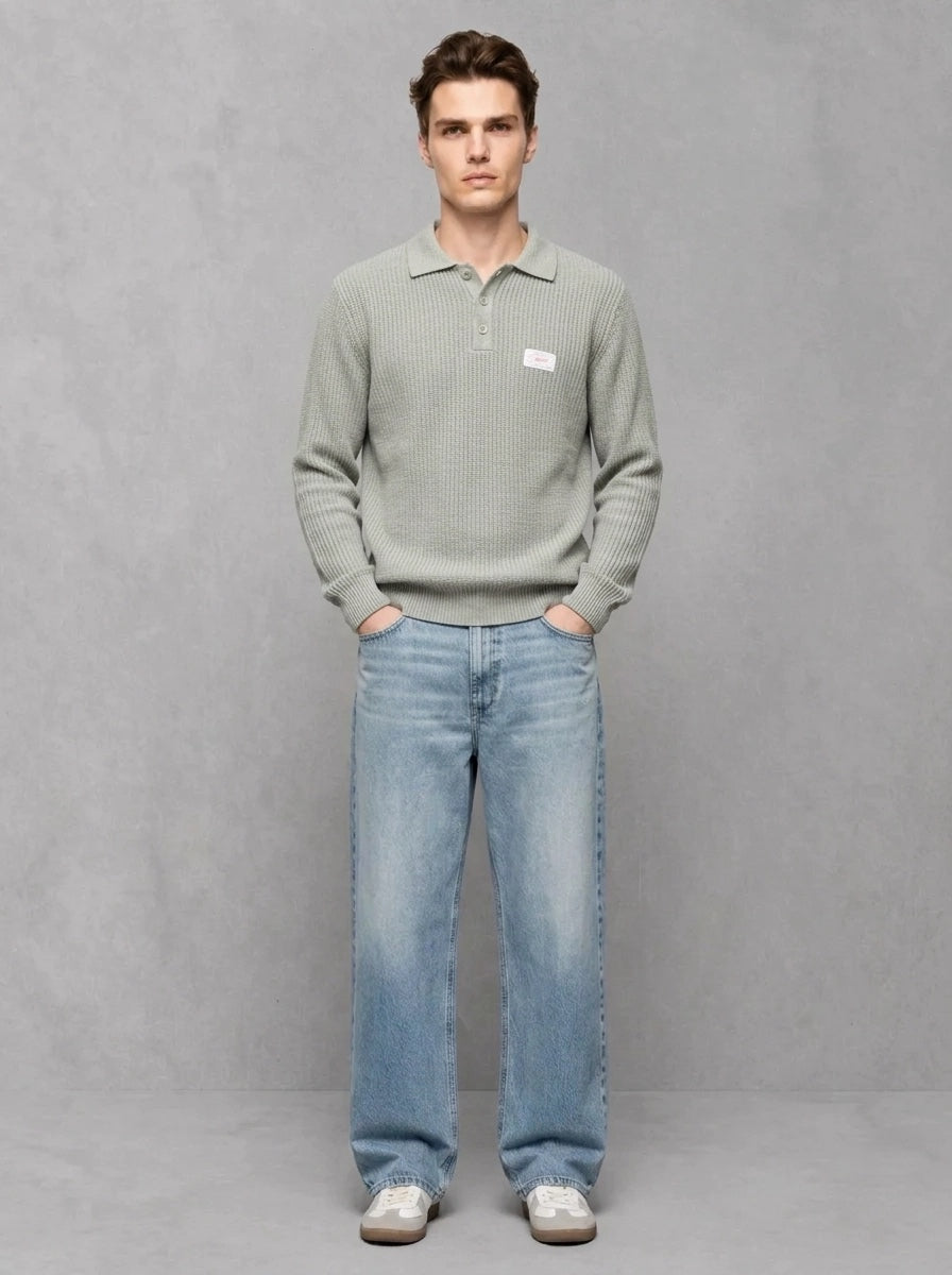 Wooden Mark Sweater porté, Salvia