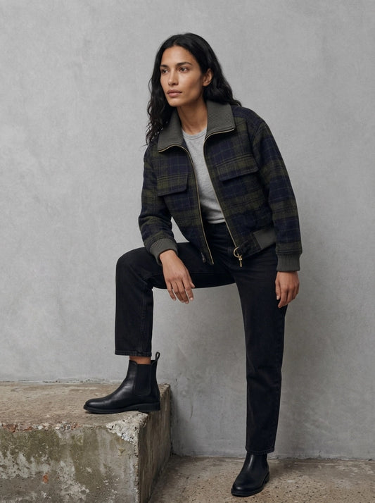 Barbour Woman Ivybridge Overshirt portée, Shadow Classic Tartan