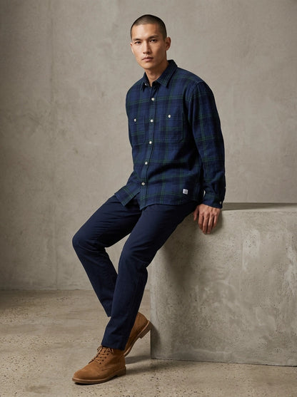 Edwin Work Shirt Ls portée assis, carreaux