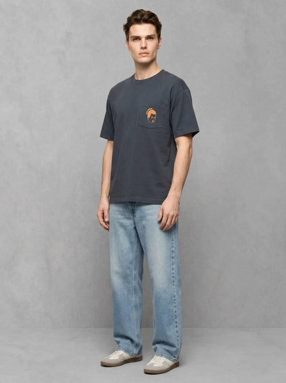 Wooden Tokyouni Crop Tee porté, Anthracite