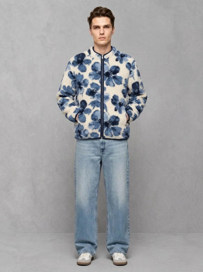Wooden Polar Jacket porté, Fiori Blu